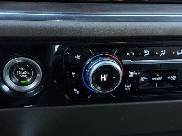 2023 GMC Sierra 1500 SLT w/ Power Moonroof + Adaptive Cruise