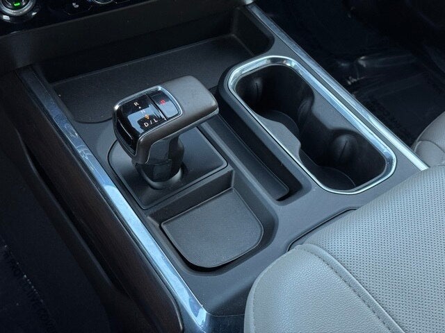 2023 GMC Sierra 1500 SLT w/ Power Moonroof + Adaptive Cruise