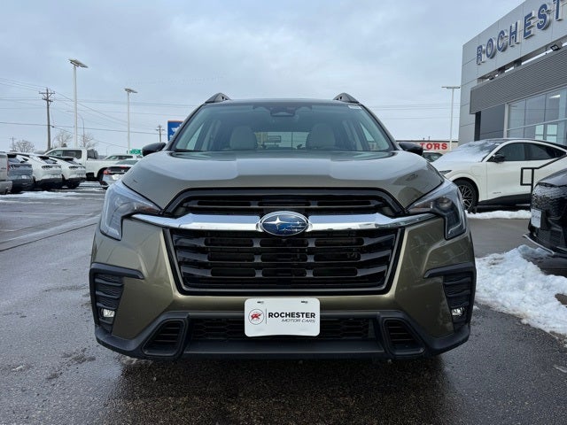 2024 Subaru Ascent Limited w/ Panoramic Moonroof + Surround View Monitor