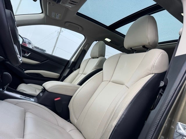 2024 Subaru Ascent Limited w/ Panoramic Moonroof + Surround View Monitor