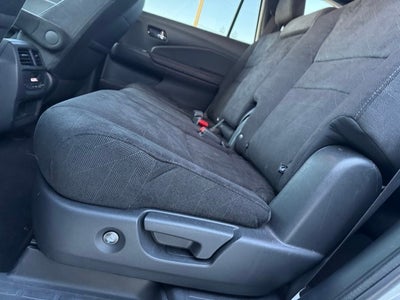 2022 Honda Pilot Sport w/ Adaptive Cruise + Heated Steering Wheel