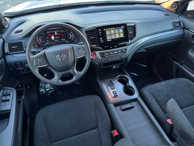 2022 Honda Pilot Sport w/ Adaptive Cruise + Heated Steering Wheel