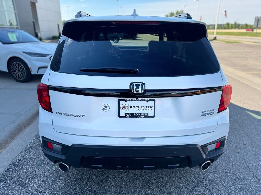 2022 Honda Passport Elite