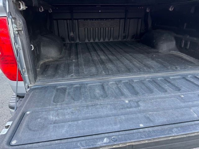 2018 Toyota Tundra SR5