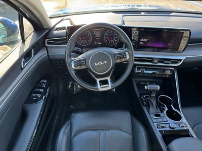 2024 Kia K5 EX w/ Panoramic Sunroof + Heated Steering Wheel