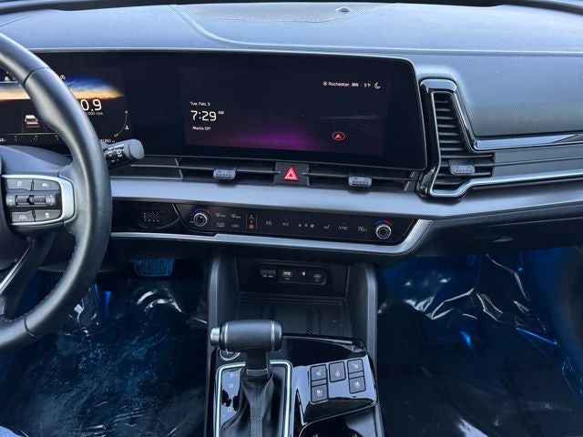 2024 Kia Sportage SX-Prestige w/ Power Moonroof + Heated Steering Wheel