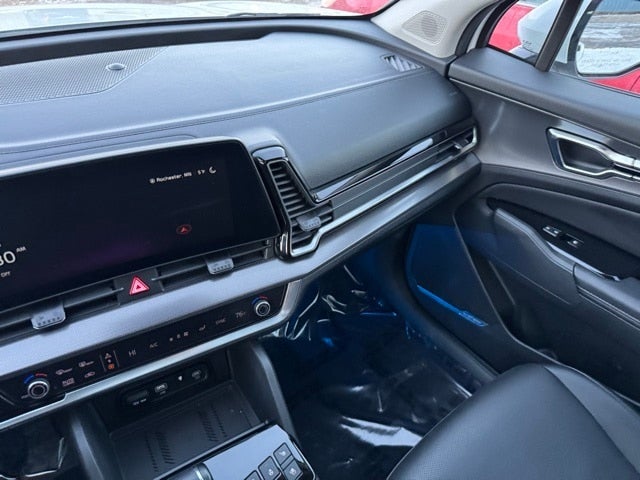 2024 Kia Sportage SX-Prestige w/ Power Moonroof + Heated Steering Wheel