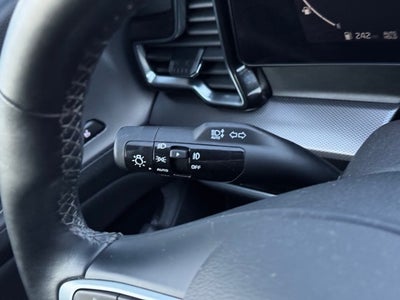 2024 Kia Sportage SX-Prestige w/ Power Moonroof + Heated Steering Wheel