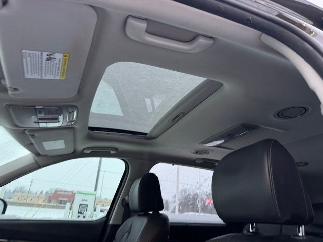 2021 Kia Telluride EX w/ Power Moonroof + 2nd Row Buckets