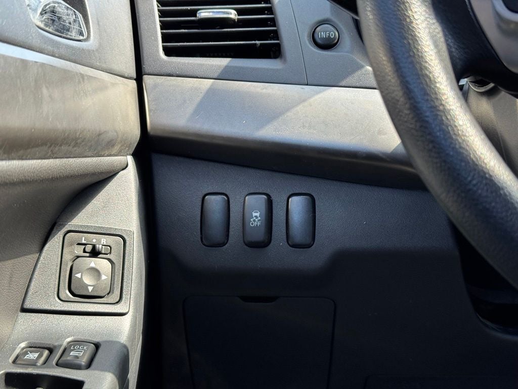 2015 Mitsubishi Lancer SE