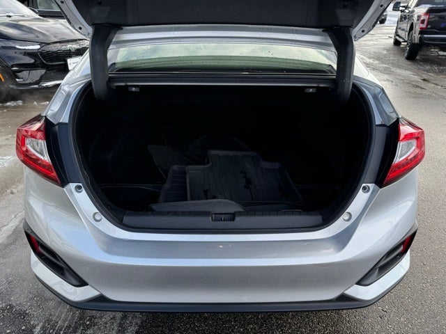 2018 Honda Clarity Plug-In Hybrid Touring w/ Navigation + Adaptive Cruise