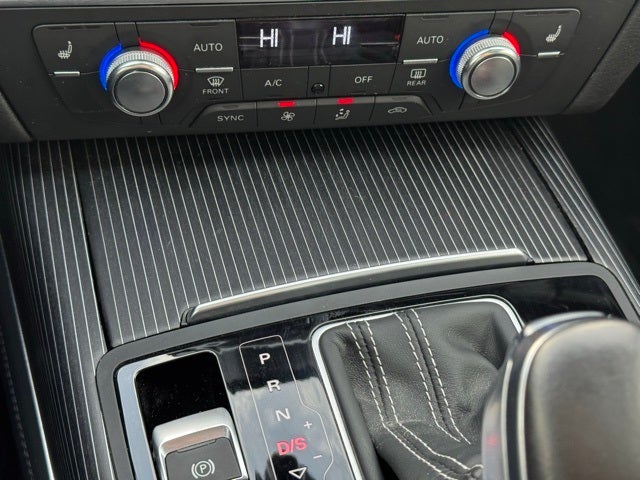 2016 Audi S6 4.0T Prestige Quattro w/ Top View Camera System + Heated Steerin