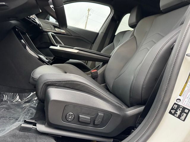 2025 BMW X2 xDrive28i