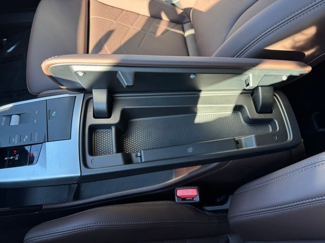 2025 BMW X1 xDrive28i w/ Panoramic Moonroof