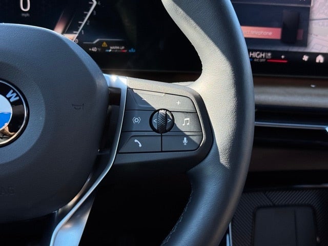 2025 BMW X1 xDrive28i w/ Panoramic Moonroof