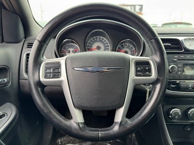 2011 Chrysler 200 Touring