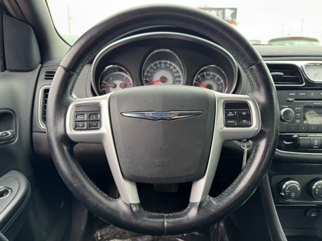 2011 Chrysler 200 Touring