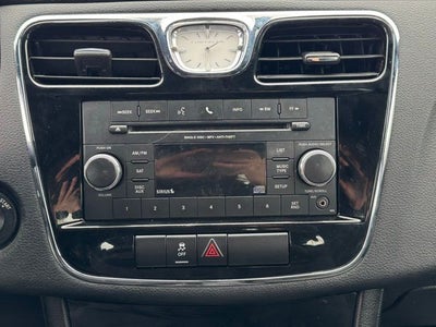 2011 Chrysler 200 Touring