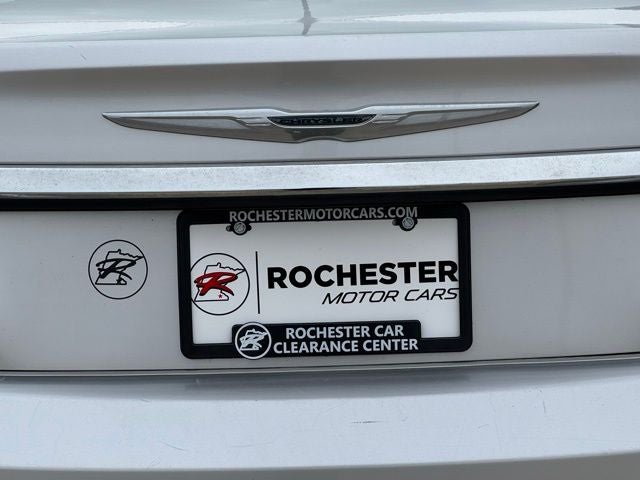 2011 Chrysler 200 Touring