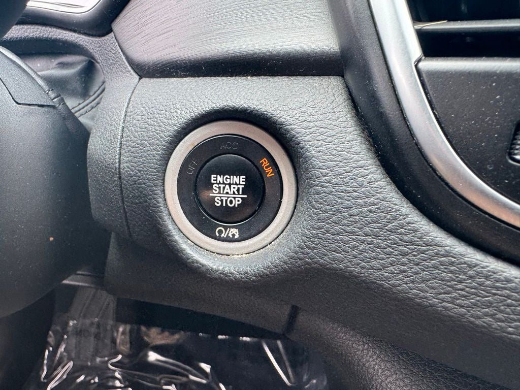 2017 Chrysler 200 Limited
