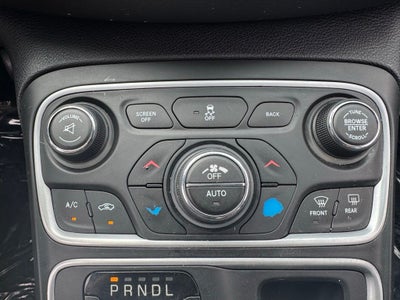 2017 Chrysler 200 Limited