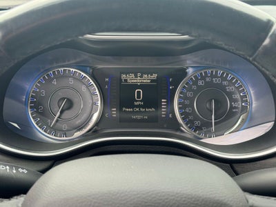2017 Chrysler 200 Limited