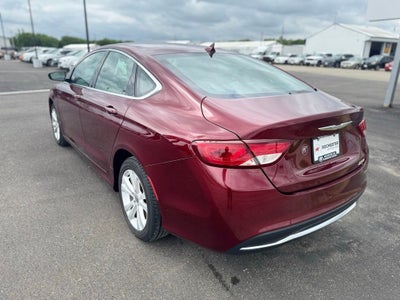 2017 Chrysler 200 Limited