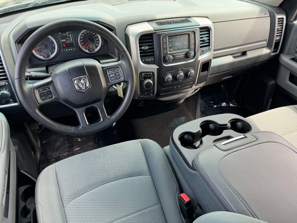 2017 RAM 1500 SLT