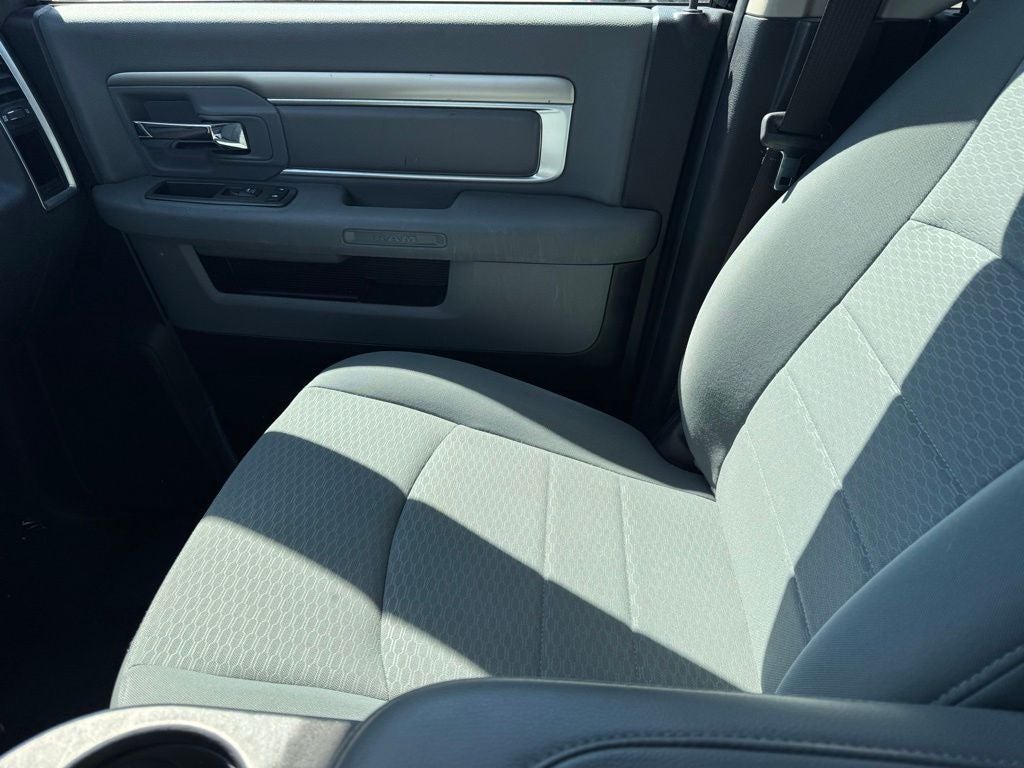 2013 RAM 1500 SLT