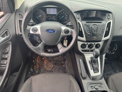 2014 Ford Focus SE unknown miles