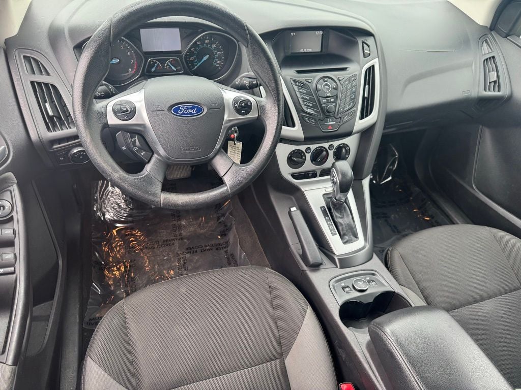 2014 Ford Focus SE unknown miles
