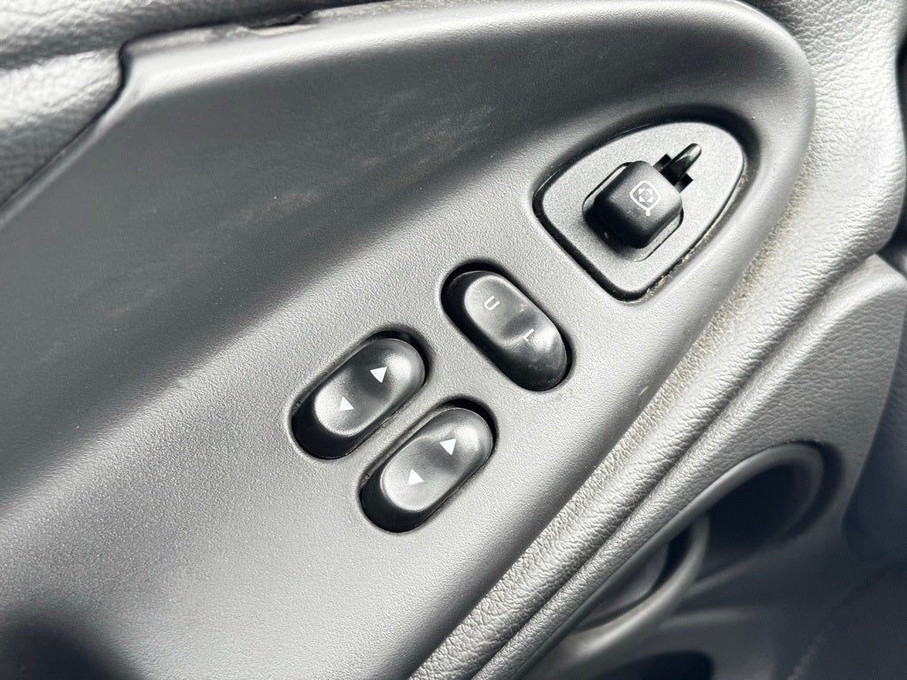 2003 Ford Mustang V6