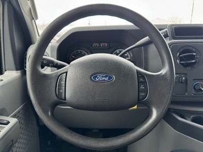 2017 Ford E-350SD Base Cutaway