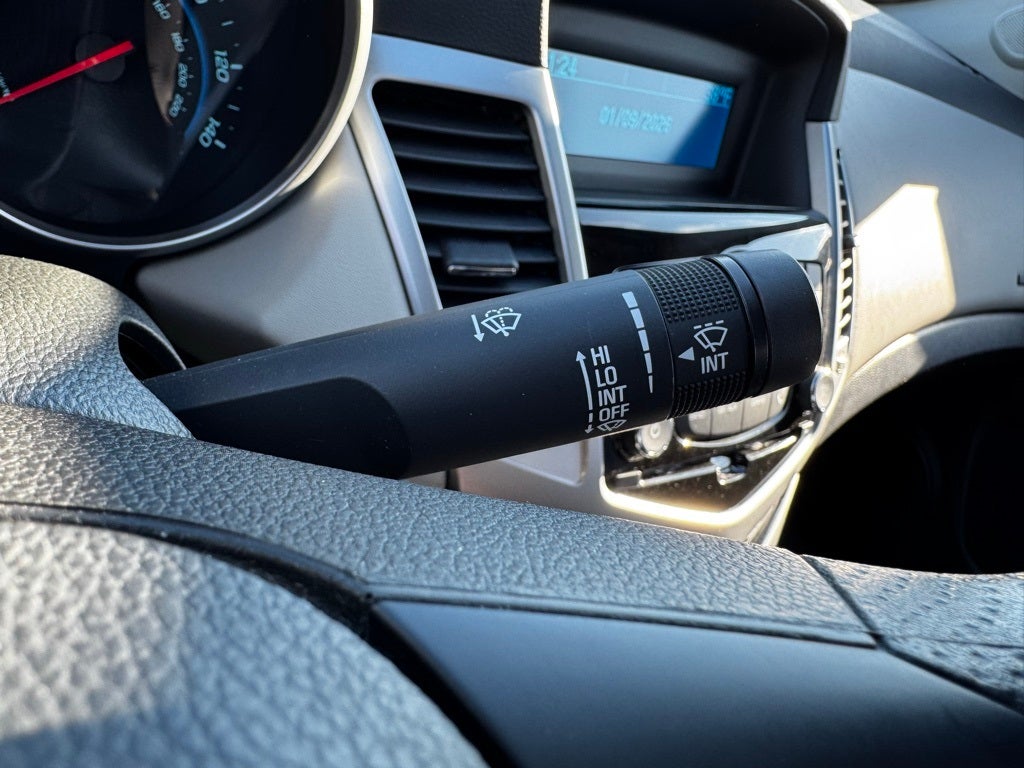 2013 Chevrolet Cruze LS