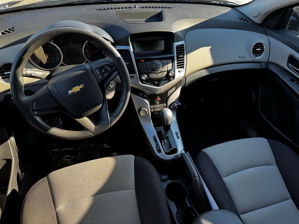 2013 Chevrolet Cruze LS