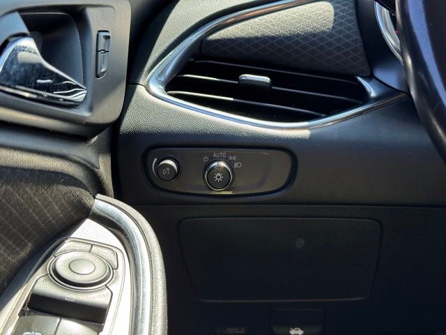2016 Chevrolet Malibu LT 1LT