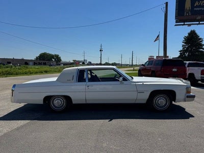 1983 Cadillac DeVille Base