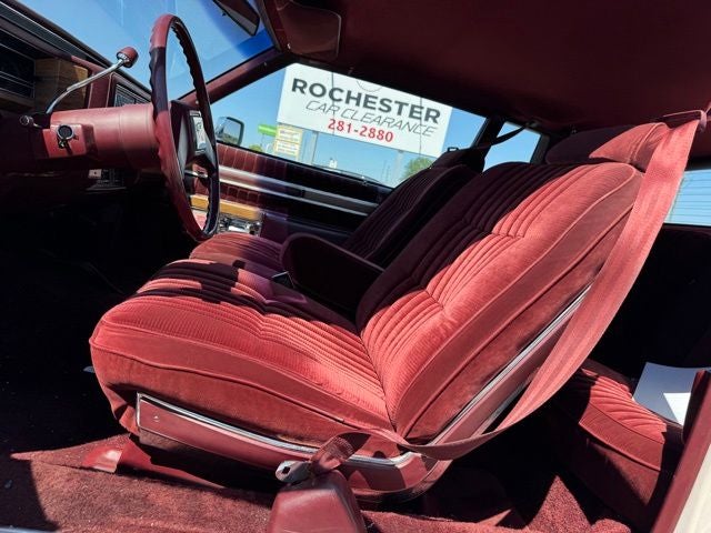 1983 Cadillac DeVille Base