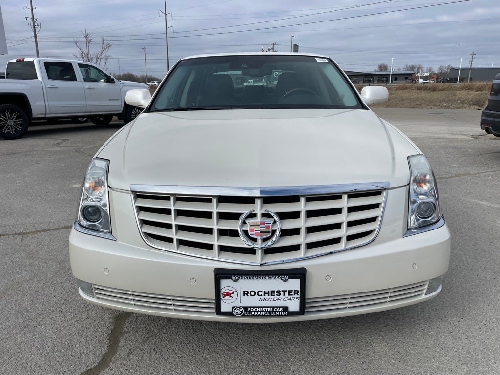 Used 2010 Cadillac DTS Premium Collection with VIN 1G6KH5EY2AU126208 for sale in Rochester, Minnesota