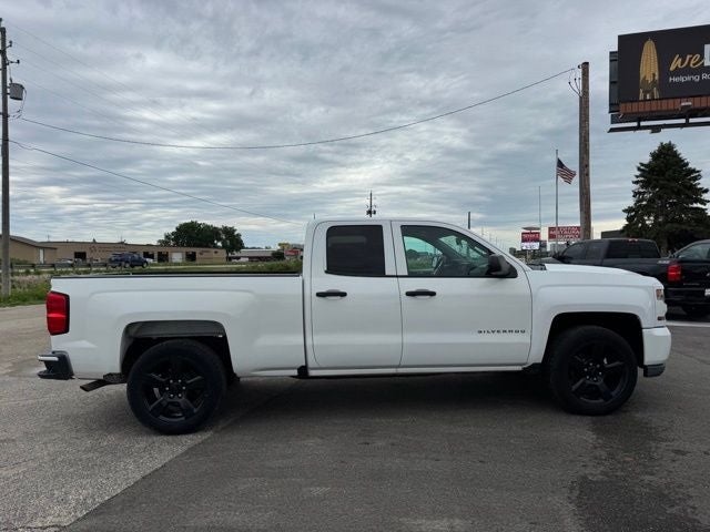 2018 Chevrolet Silverado 1500 Custom