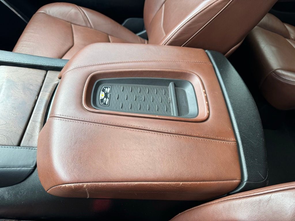 2016 Cadillac Escalade ESV Luxury