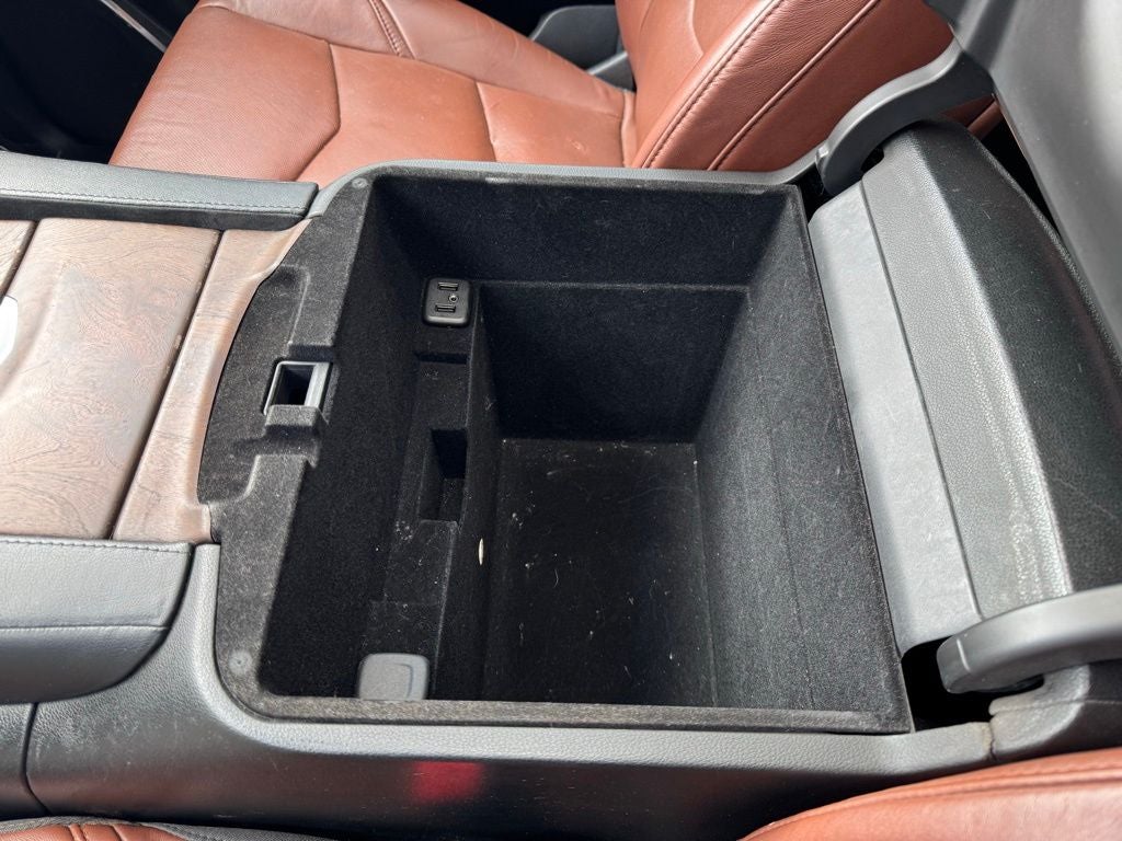 2016 Cadillac Escalade ESV Luxury