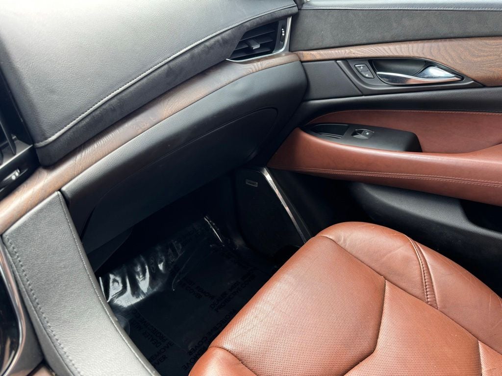 2016 Cadillac Escalade ESV Luxury
