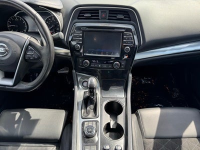 2016 Nissan Maxima SR