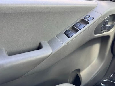 2011 Nissan Frontier SV