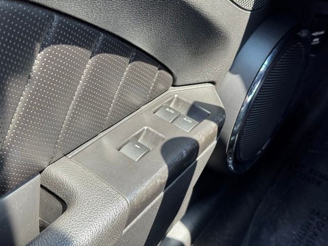 2010 Ford Mustang V6 Premium