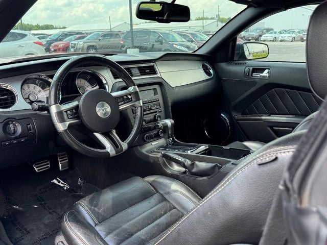 2010 Ford Mustang V6 Premium