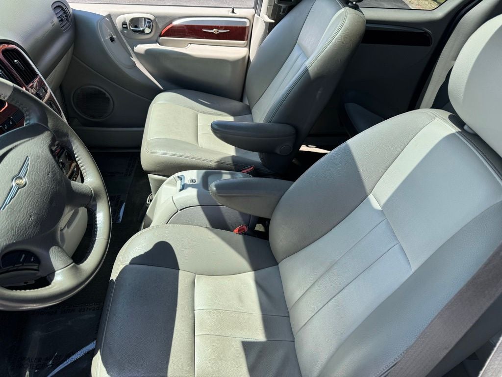 2007 Chrysler Town & Country Touring