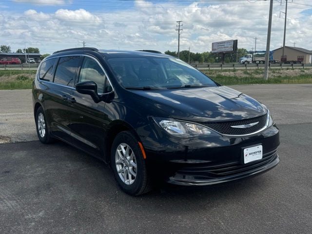 2020 Chrysler Voyager LXI