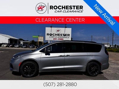 2021 Chrysler Pacifica Touring L